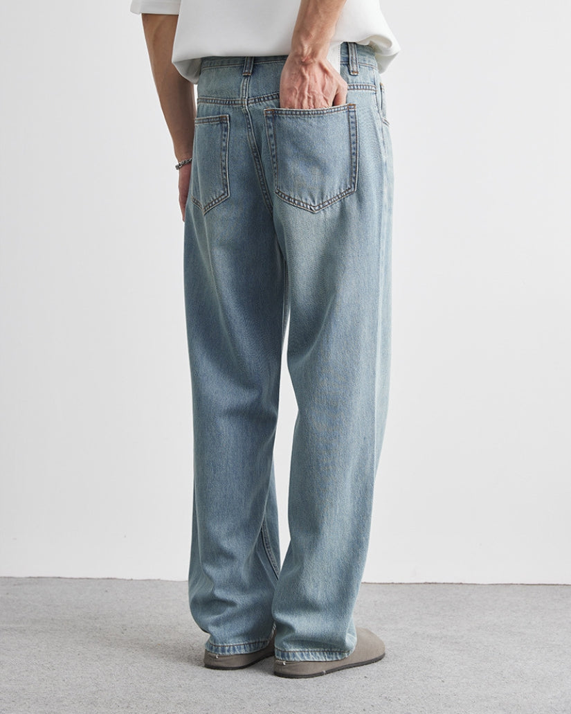Avslappnad fit väktade Denimjeans