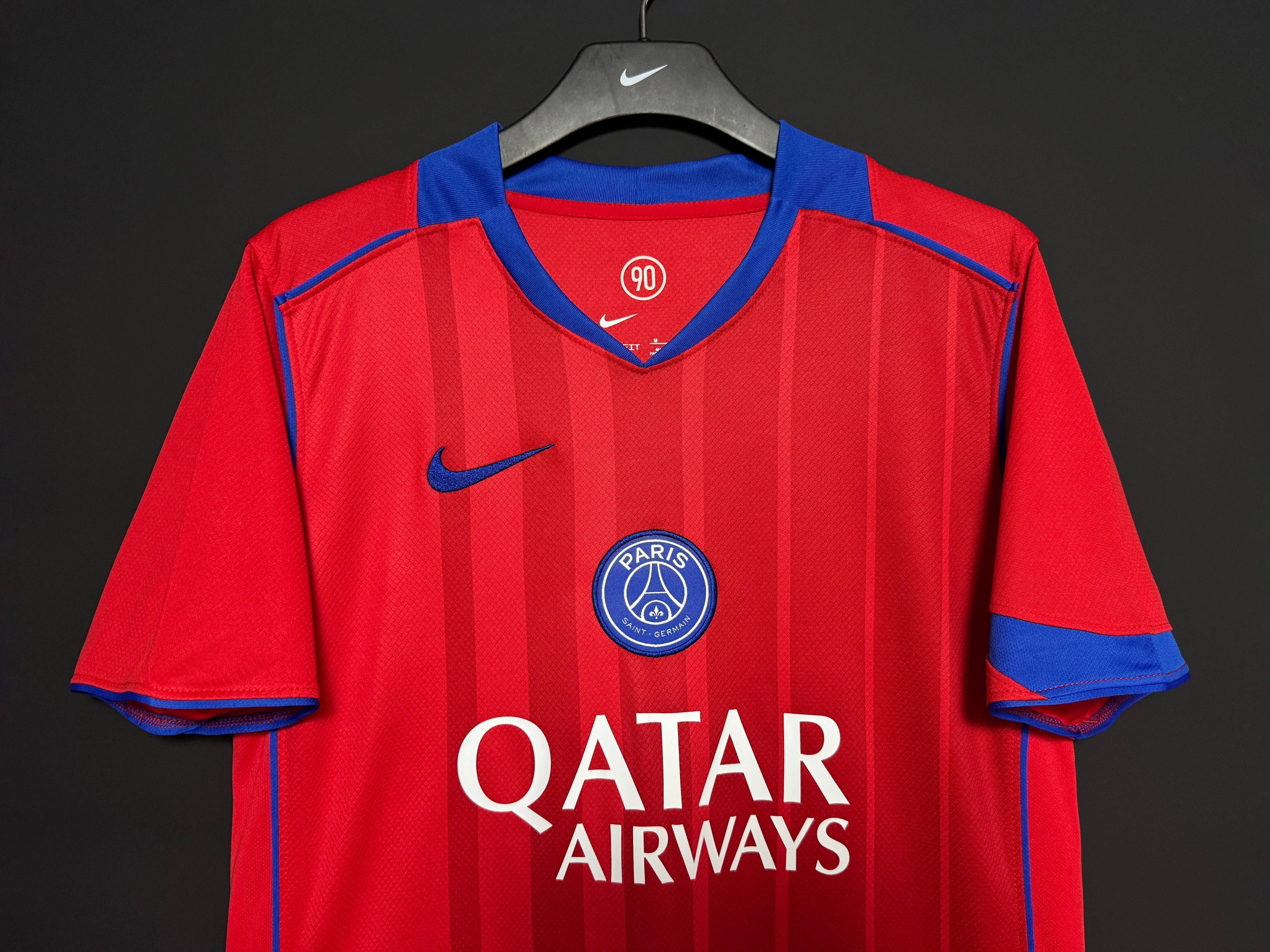 Drittes Trikot von Paris Saint-Germain