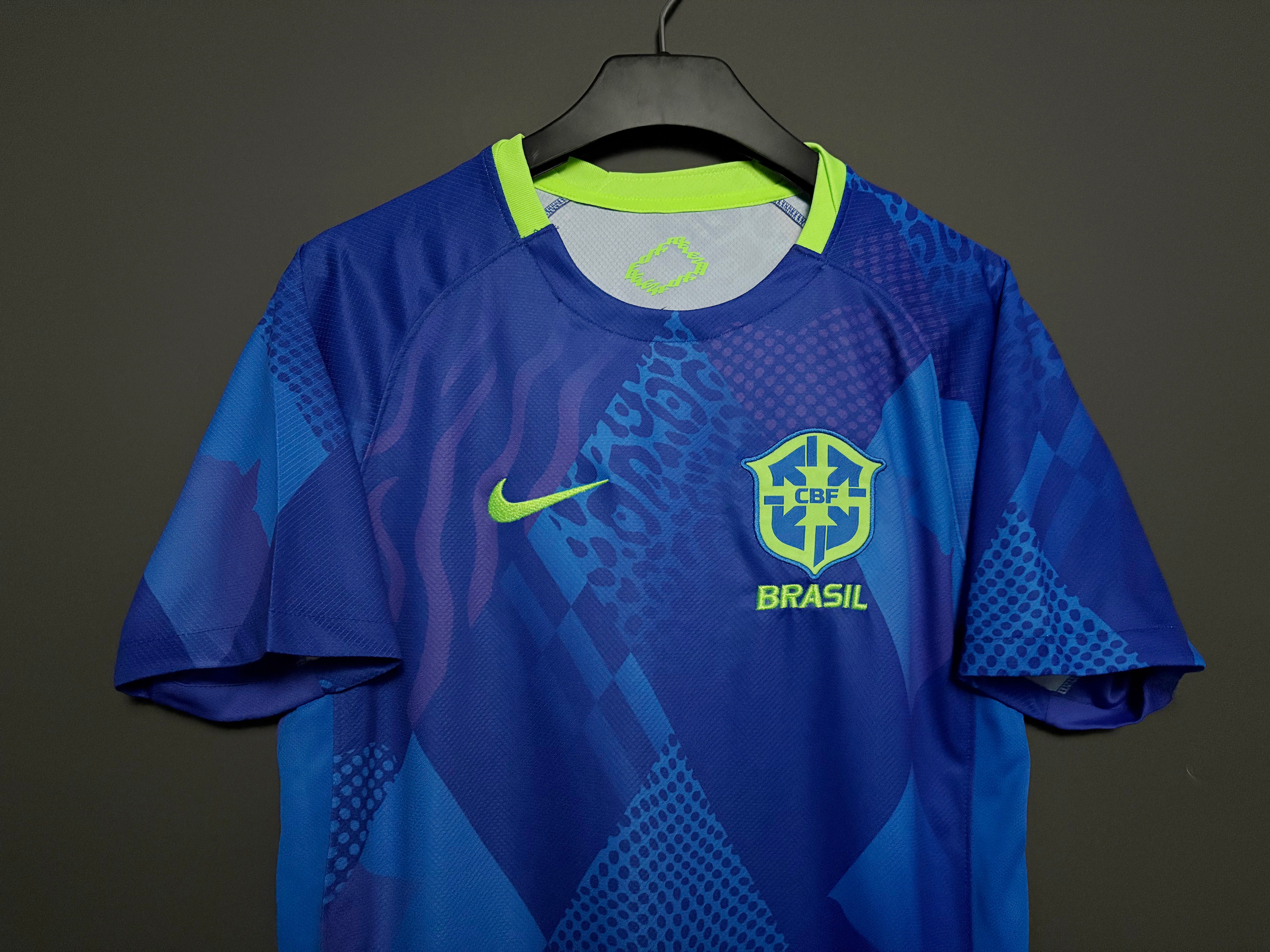 Brasiliens Auswärtstrikot
