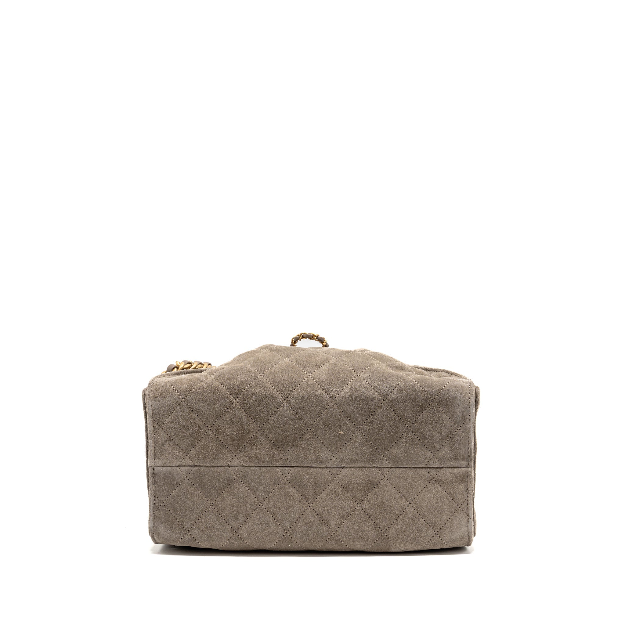 CHANEL Small 25 Bag aus grauem Wildleder mit goldfarbenen Beschlägen (Microchip)