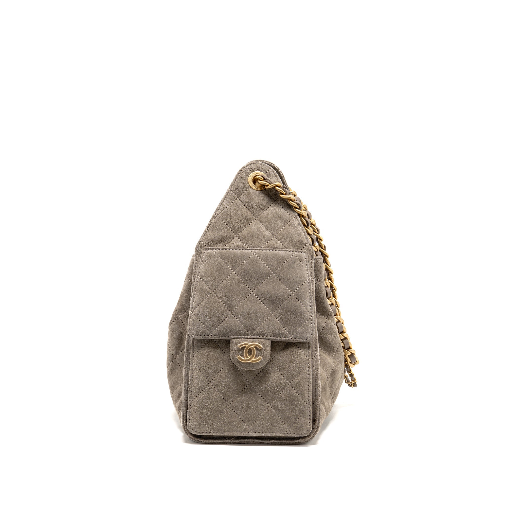 CHANEL Small 25 Bag aus grauem Wildleder mit goldfarbenen Beschlägen (Microchip)