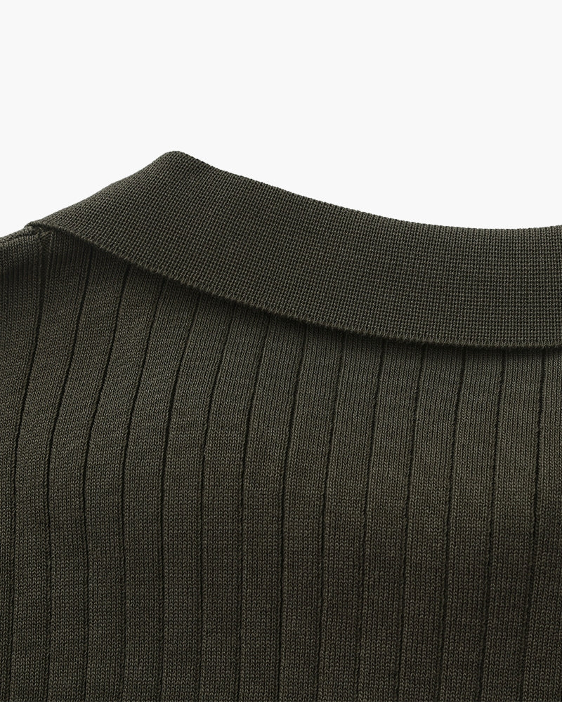 Hochwertiges geriptes Poloshirt