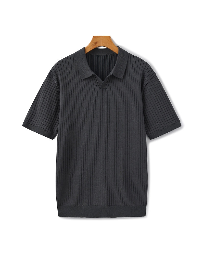 Hochwertiges geriptes Poloshirt