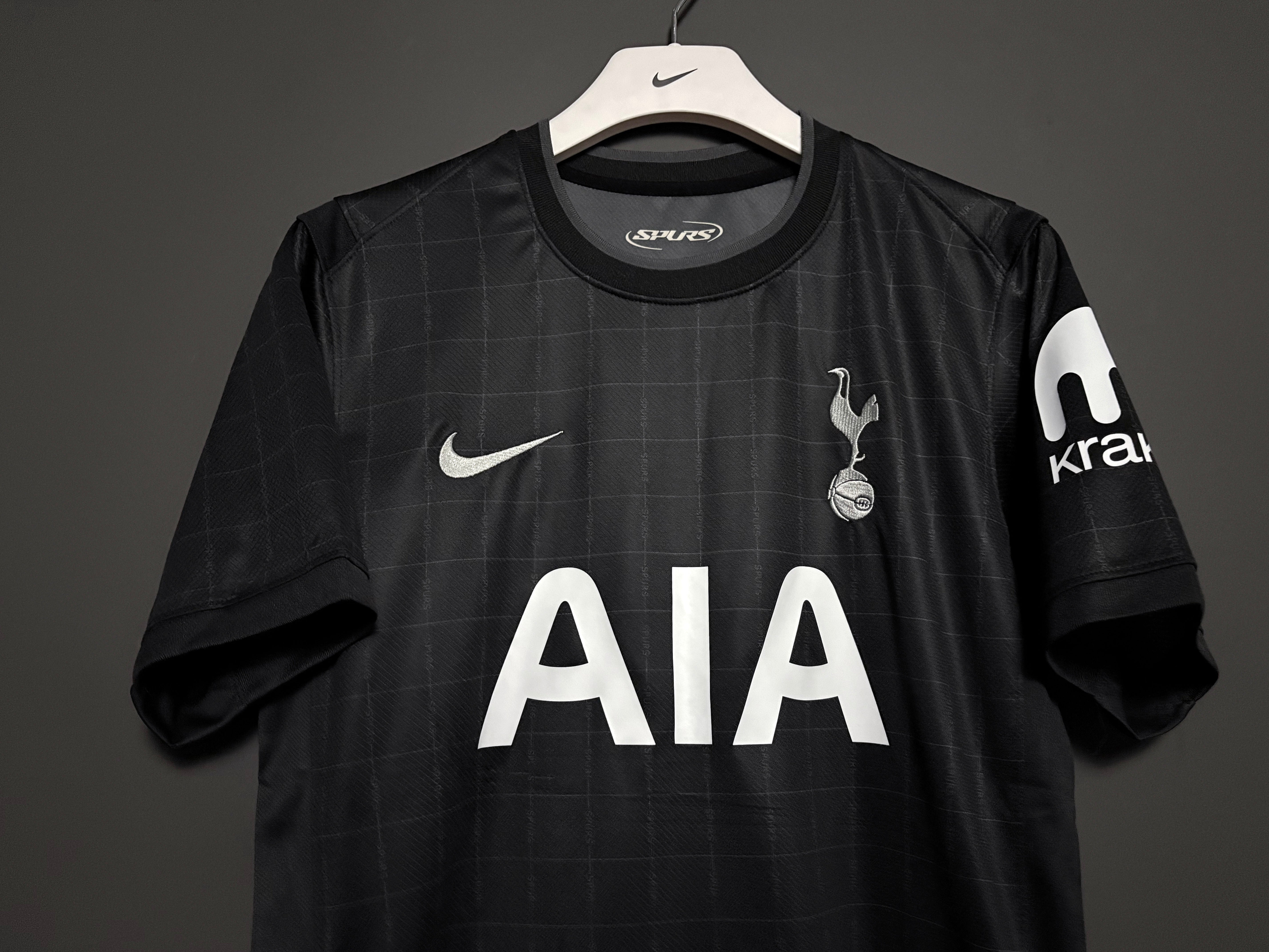Tottenham Hotspurs bortatröja