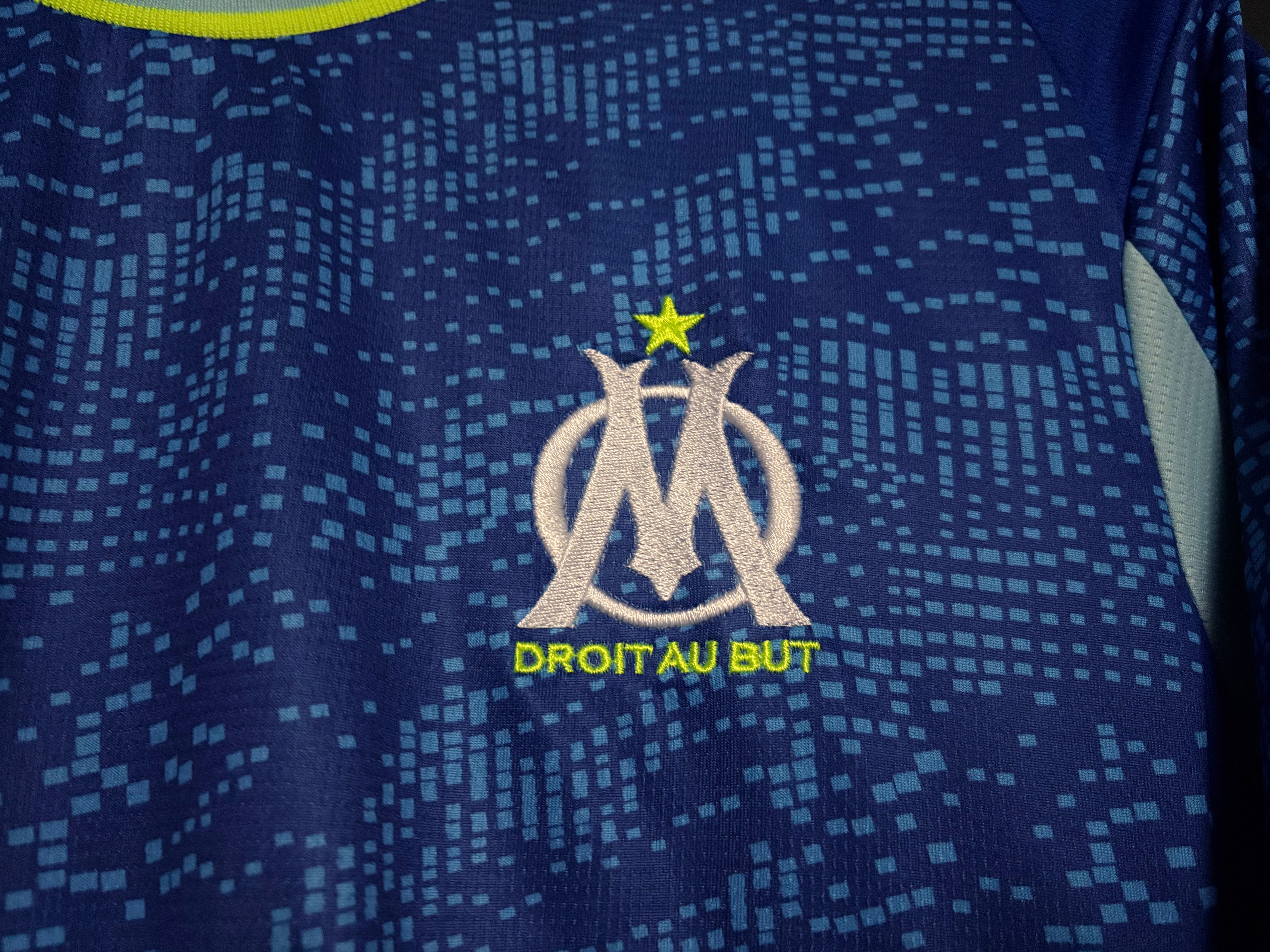 Drittes Trikot von Olympique Marseille