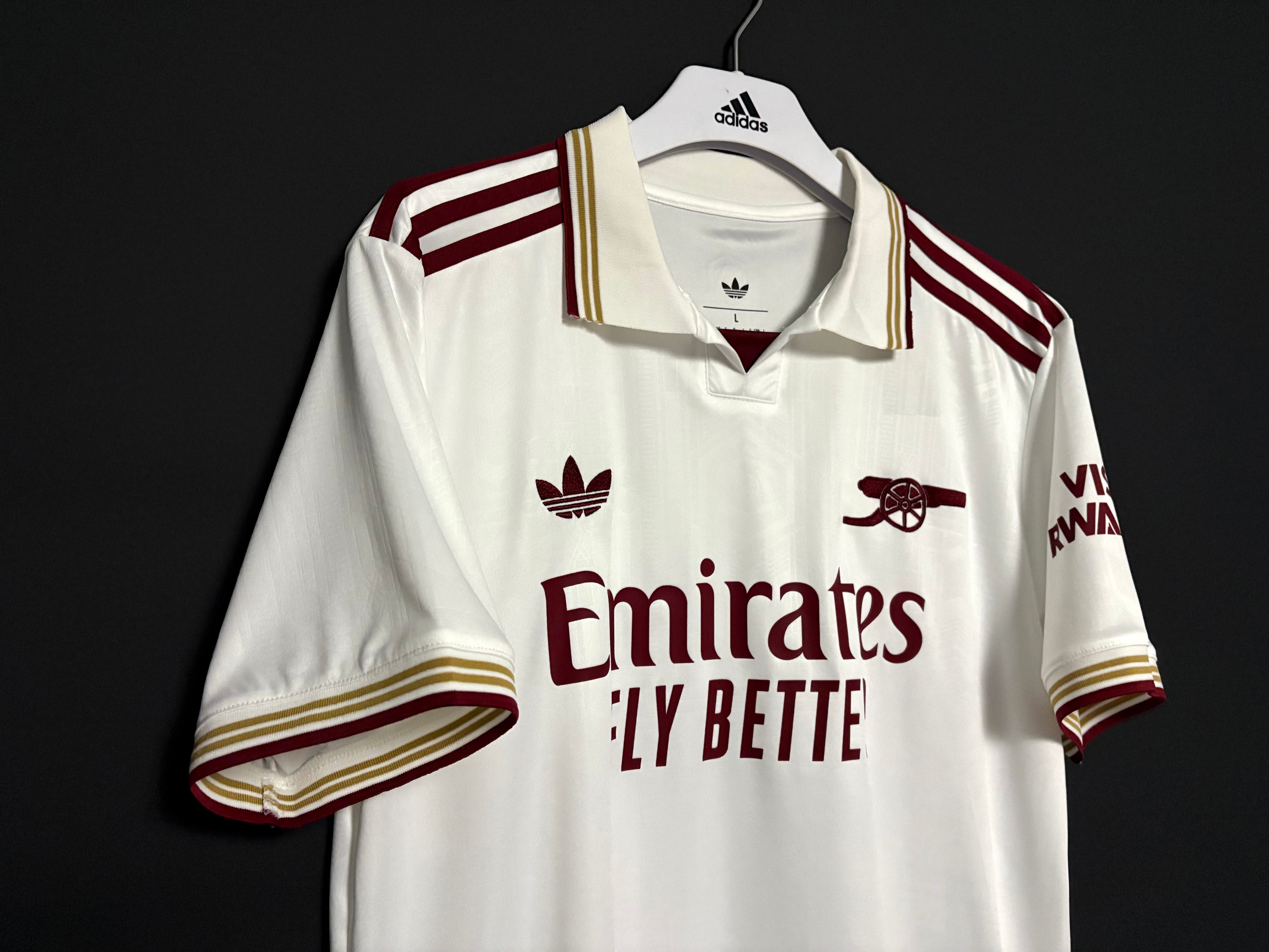 Arsenals drittes Trikot