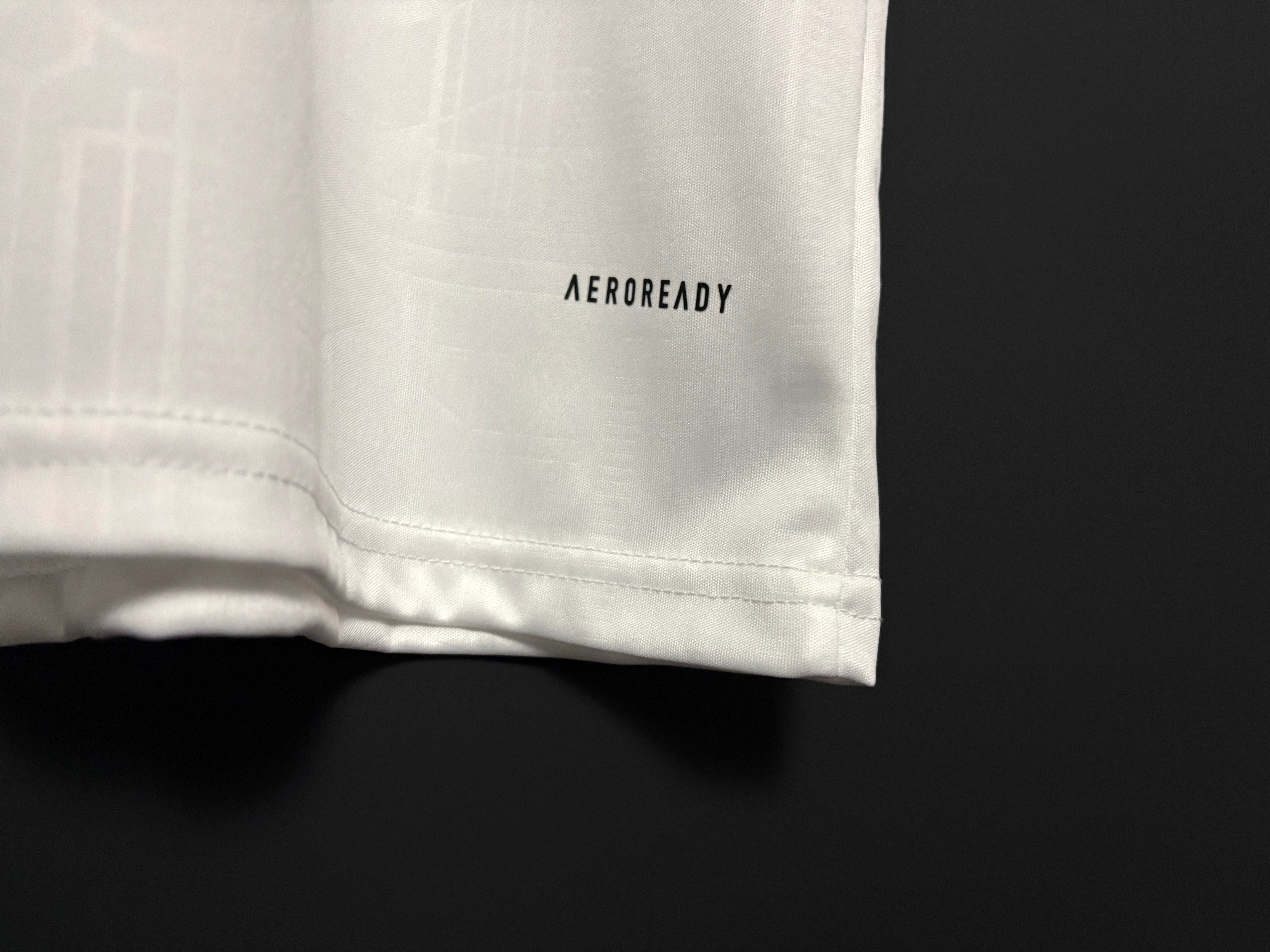 Arsenals drittes Trikot