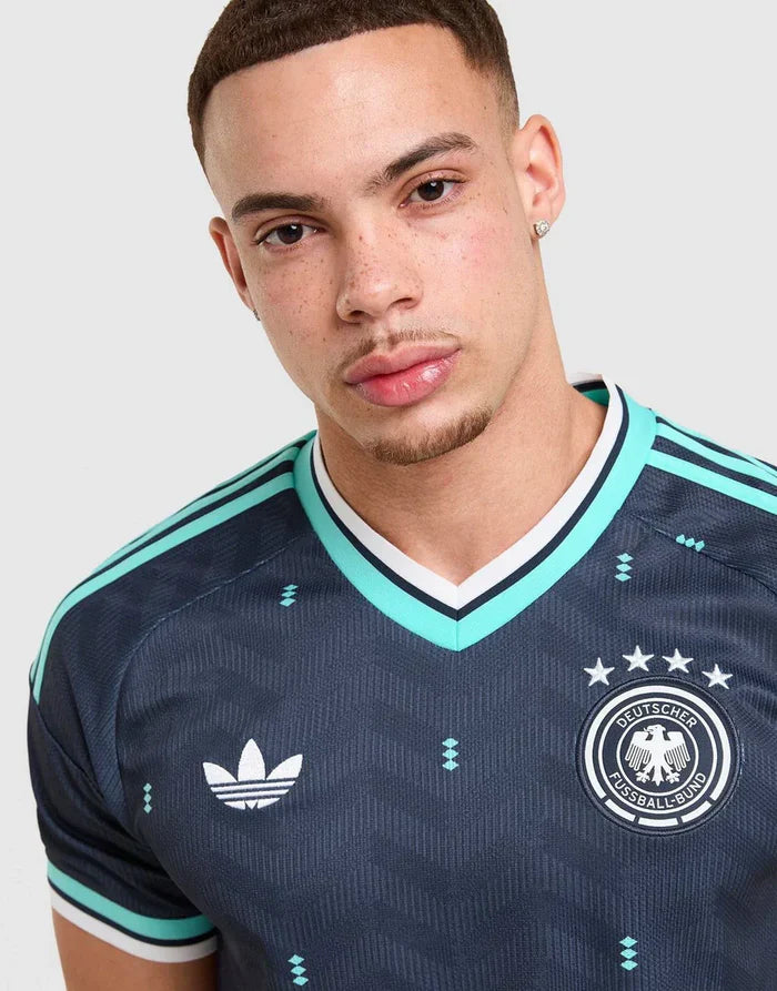 Deutschland 2026 Auswärtstrikot