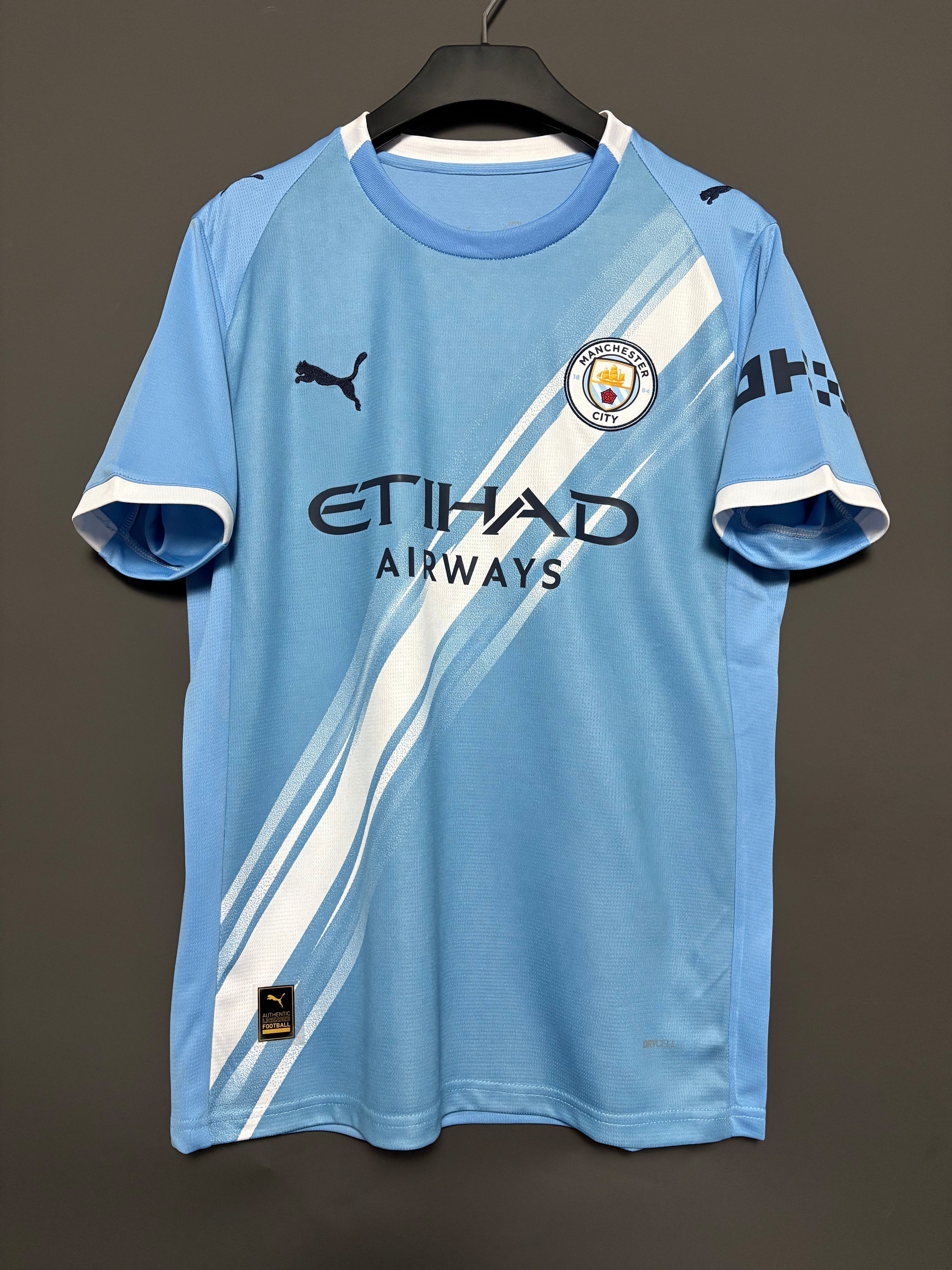 Manchester Cityn hemmatröja