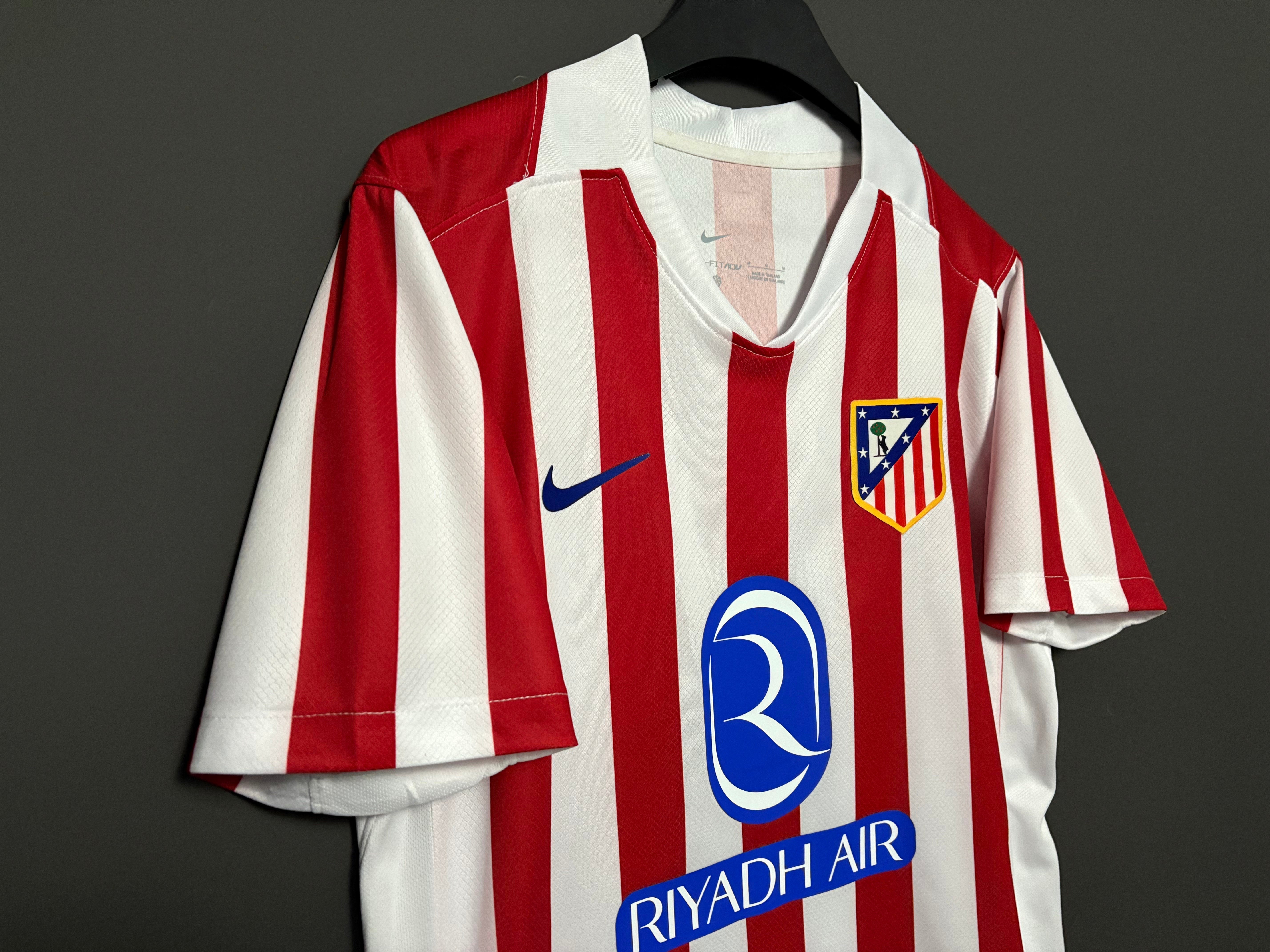 Atlético Madridin hemmatröja