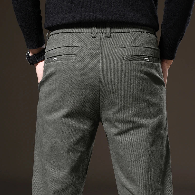 Classic Fit Byxor