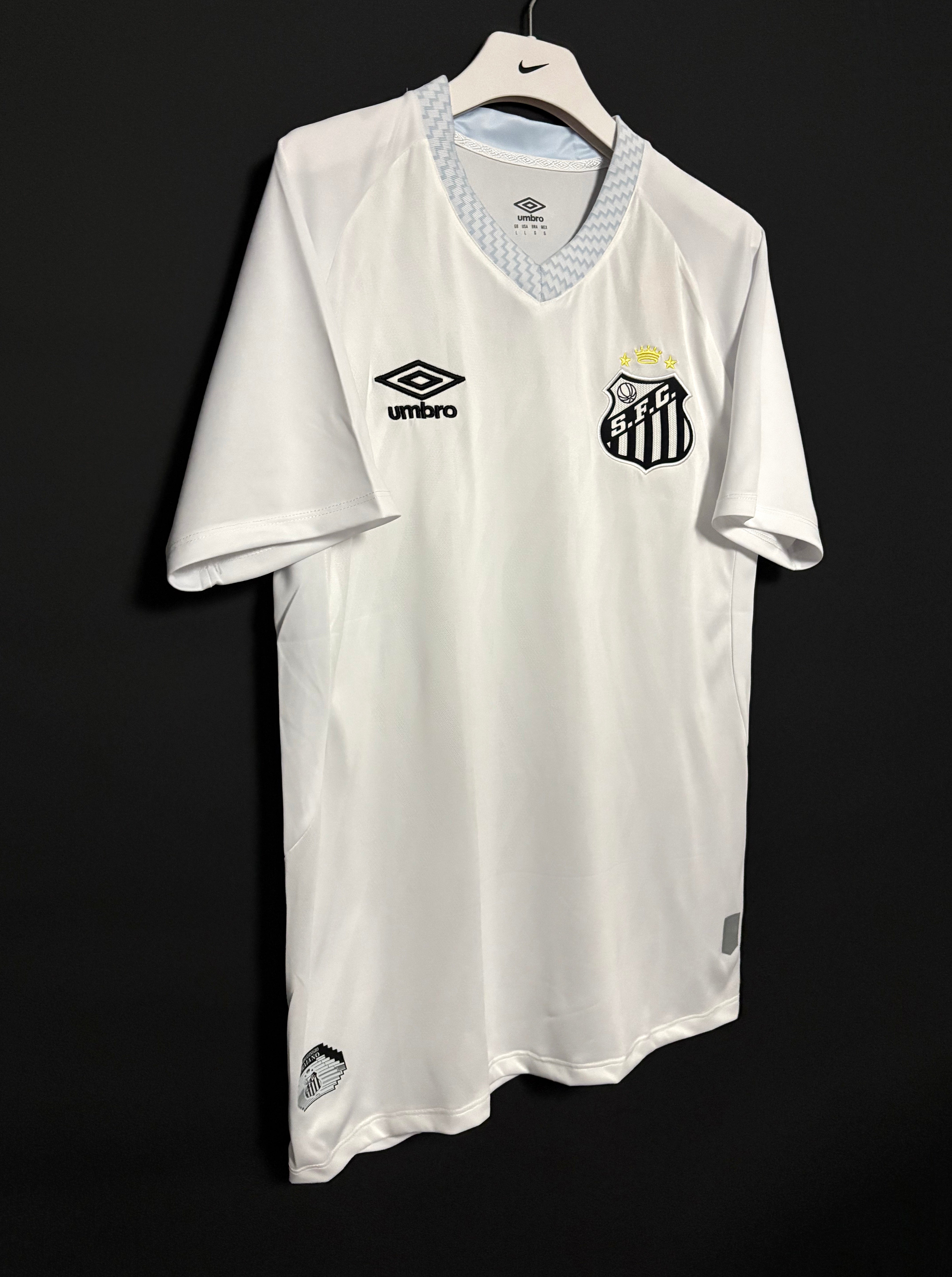 Heimtrikot des FC Santos