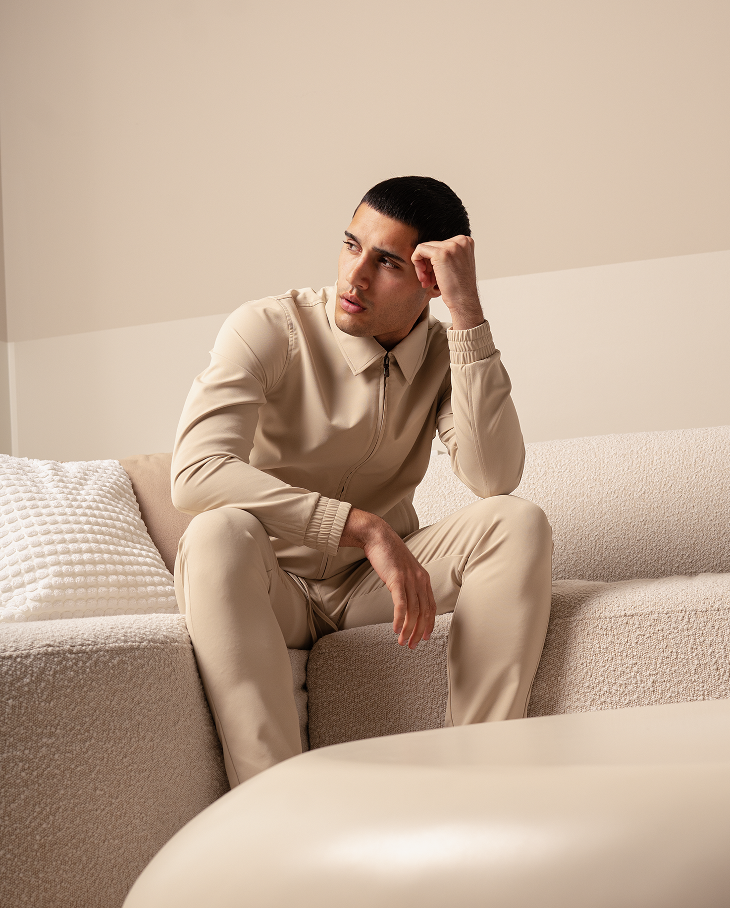 TEKNINEN PUKEUTUMINEN - BEIGE